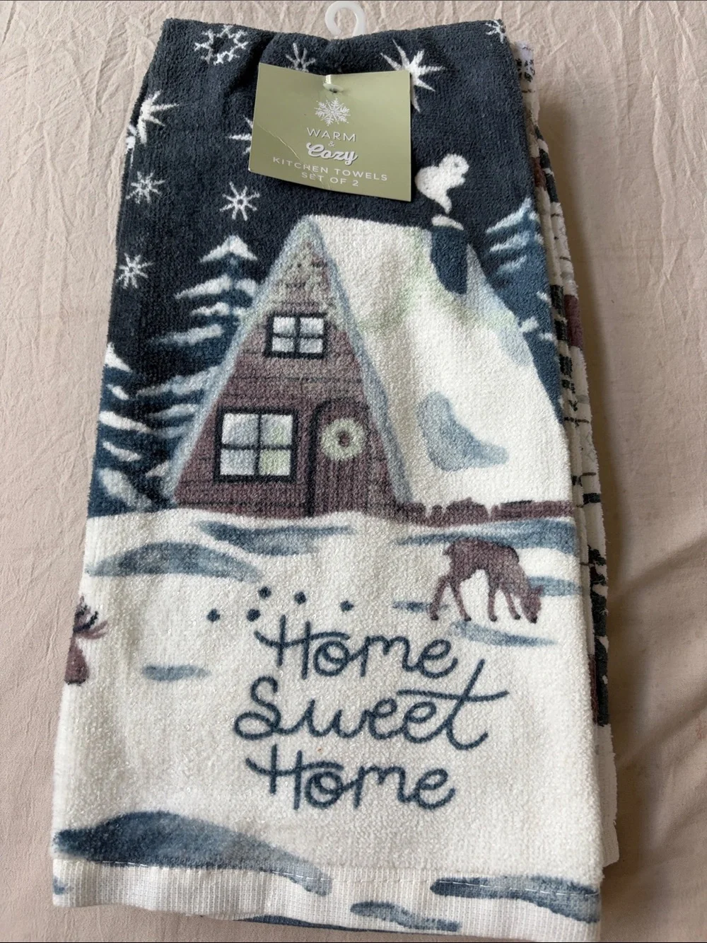 St. Nicholas Square Holiday Kitchen Towels - Cream and Blue